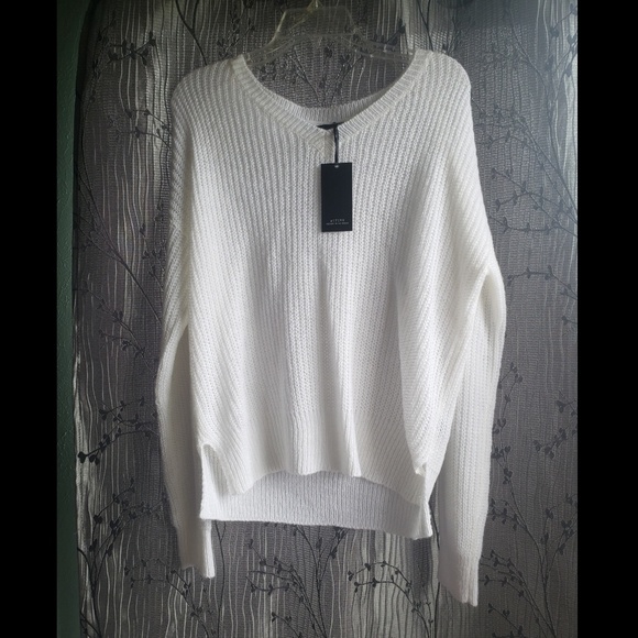 Swater top - Picture 2 of 2